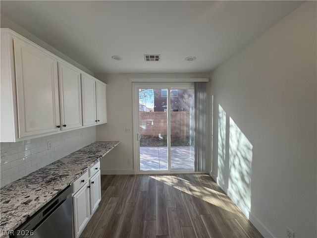 6481 Moss Bluff Court, Las Vegas, NV 89141