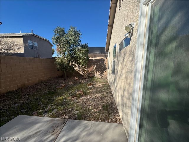 6481 Moss Bluff Court, Las Vegas, NV 89141