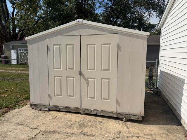 1708 Tower Street, Chesterton, IN 46304