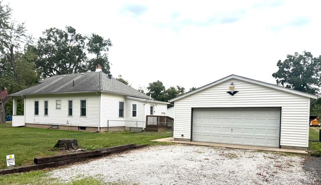 1708 Tower Street, Chesterton, IN 46304