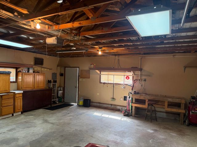1708 Tower Street, Chesterton, IN 46304