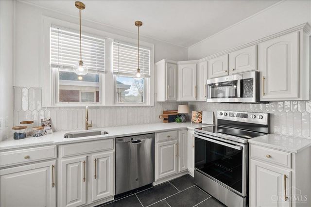 3869 Meyerfeld Avenue, Cheviot, OH 45211