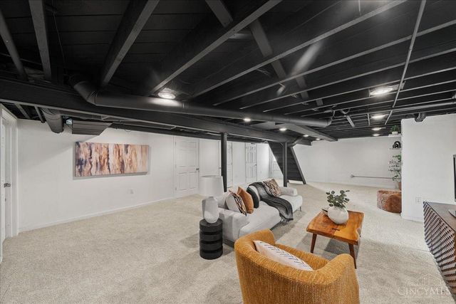 3869 Meyerfeld Avenue, Cheviot, OH 45211