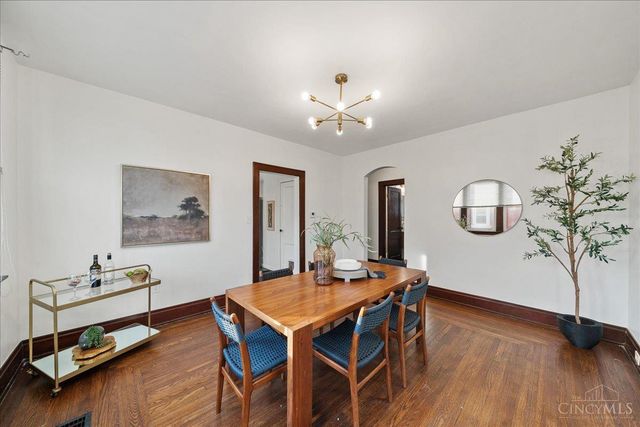 3869 Meyerfeld Avenue, Cheviot, OH 45211