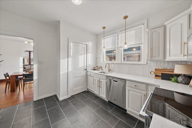 3869 Meyerfeld Avenue, Cheviot, OH 45211