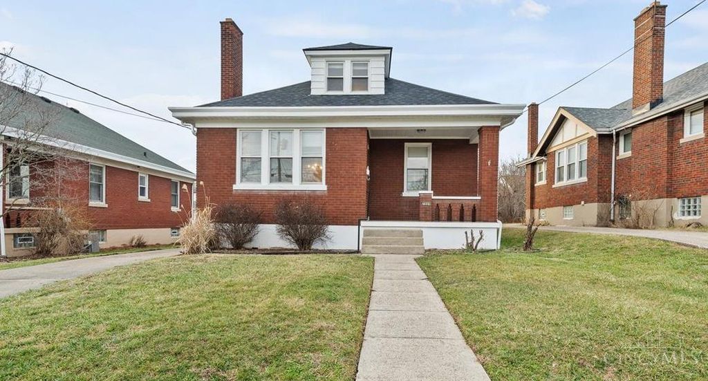 3869 Meyerfeld Avenue, Cheviot, OH 45211