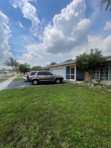 8203 NW 73rd Terrace, Tamarac, FL 33321