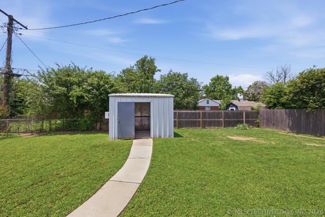 1220 S Delaware Place, Tulsa, OK 74104