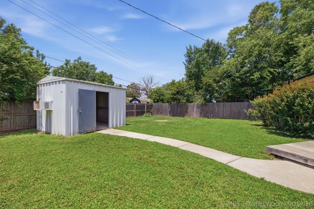 1220 S Delaware Place, Tulsa, OK 74104