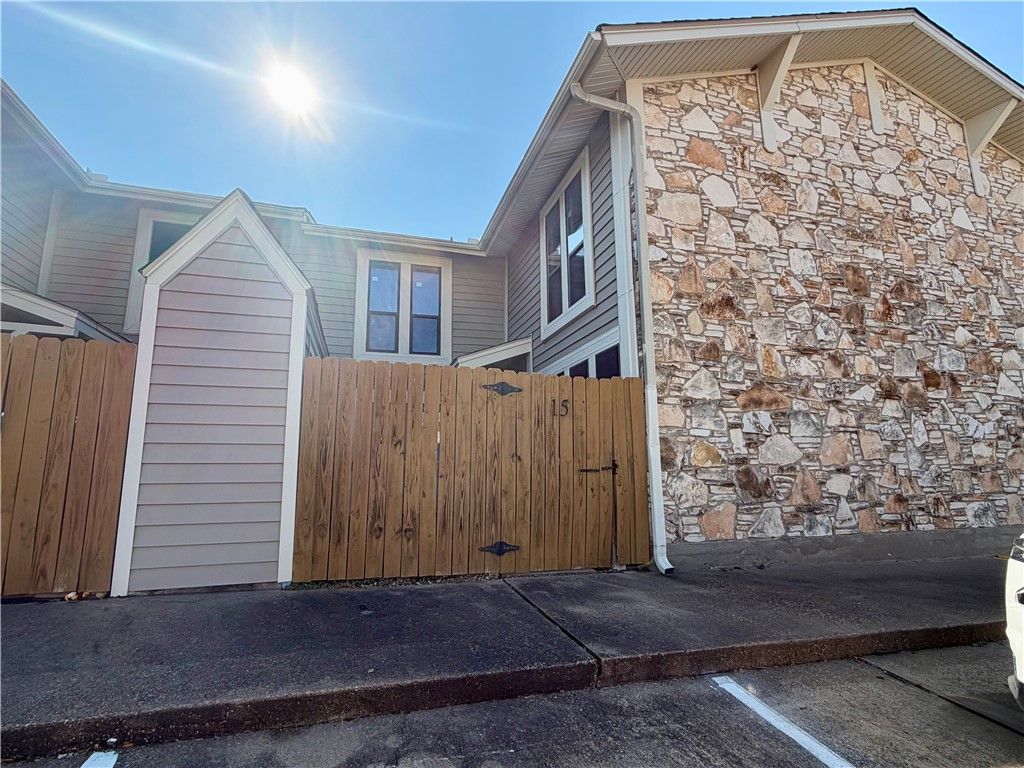 2101 Barak Lane 15, Bryan, TX 77802 — exterior