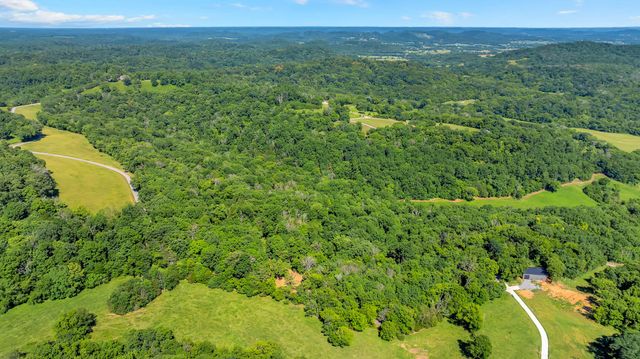 0 Wolf Hill Road, Bethpage, TN 37022