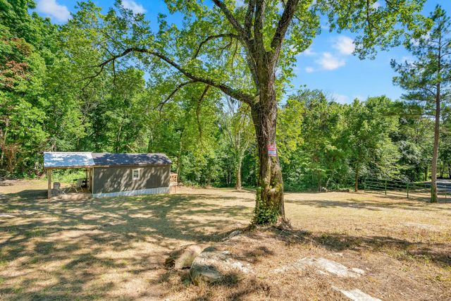 0 Wolf Hill Road, Bethpage, TN 37022
