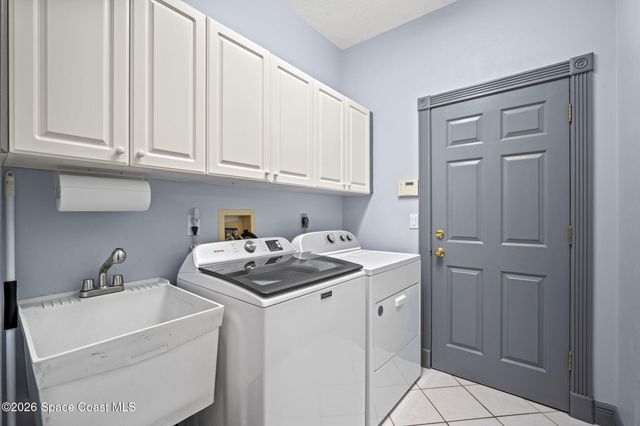 4265 Savannahs Trail, Merritt Island, FL 32953