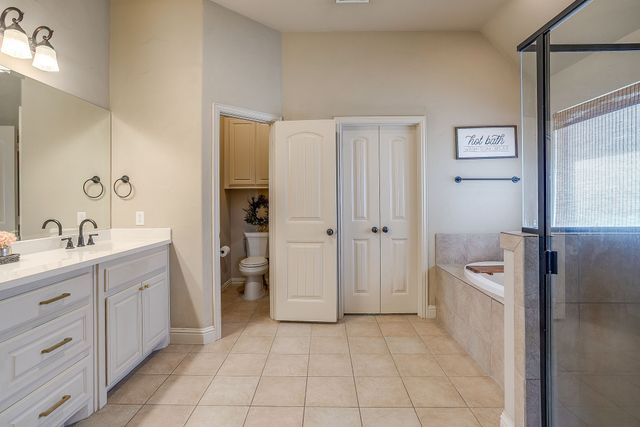 43 Crown Road, Willow Park, TX 76087