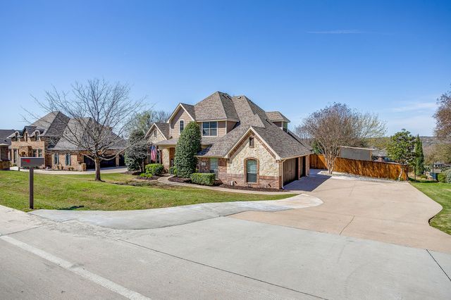 43 Crown Road, Willow Park, TX 76087