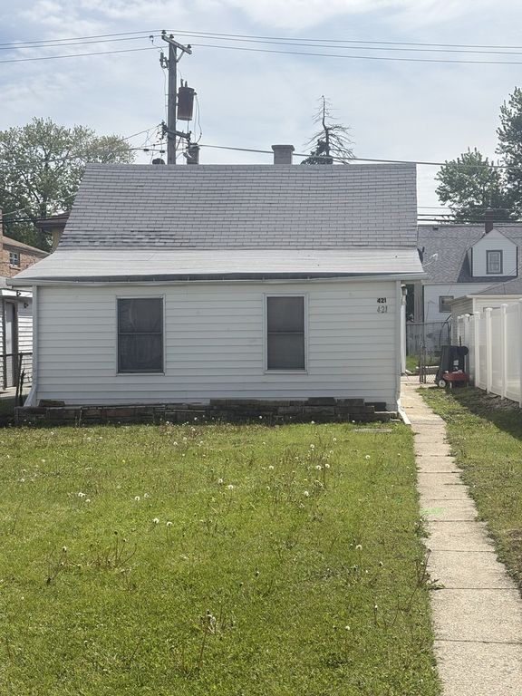 421 25th Avenue, Bellwood, IL 60104