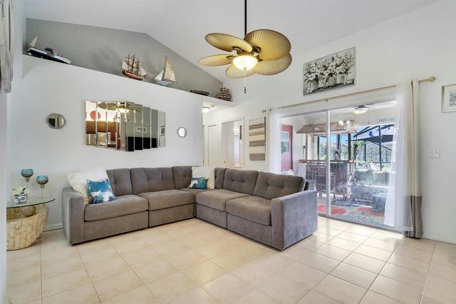 1991 SE Manth Lane, Port St. Lucie, FL 34983