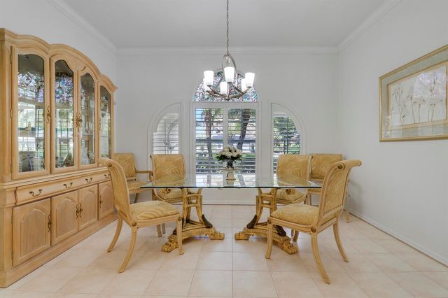 1991 SE Manth Lane, Port St. Lucie, FL 34983