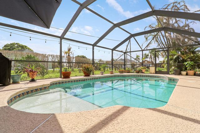 1991 SE Manth Lane, Port St. Lucie, FL 34983
