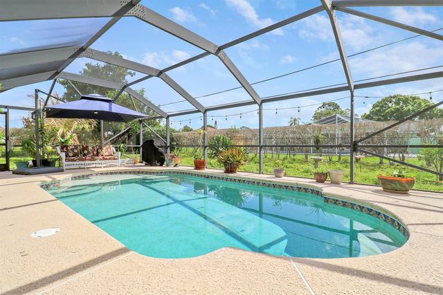 1991 SE Manth Lane, Port St. Lucie, FL 34983