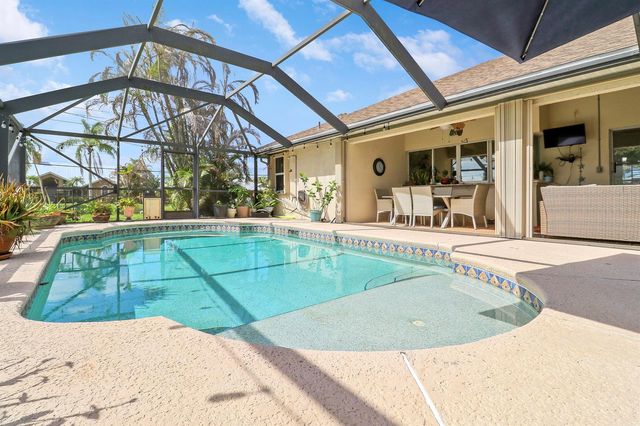 1991 SE Manth Lane, Port St. Lucie, FL 34983