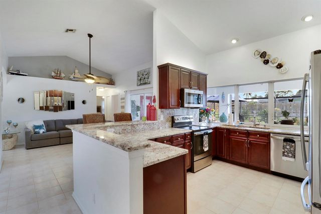 1991 SE Manth Lane, Port St. Lucie, FL 34983