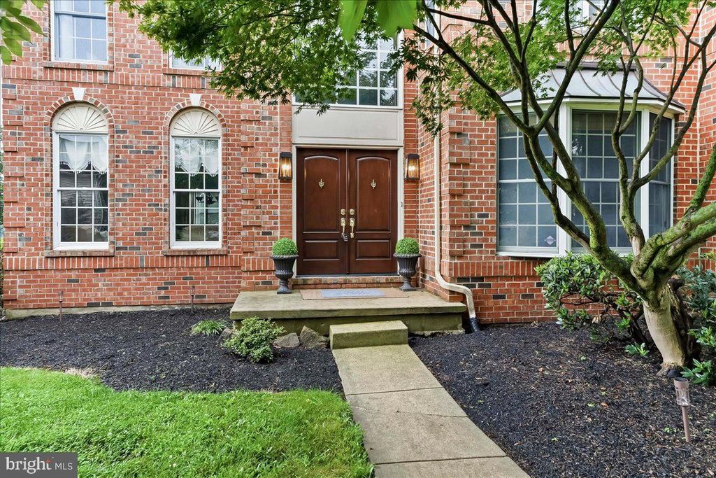 1104 GOSHAWK CIR, AUDUBON, PA 19403 — photo 4