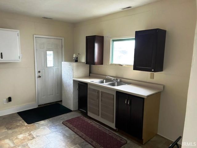 1303 S Liberty Street, Muncie, IN 47302