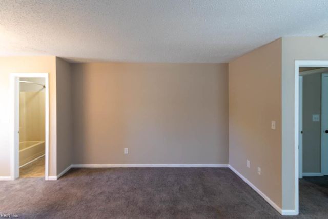 616 Ridge CIR, Chesapeake, VA 23320