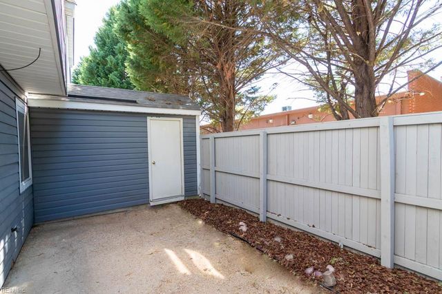 616 Ridge CIR, Chesapeake, VA 23320