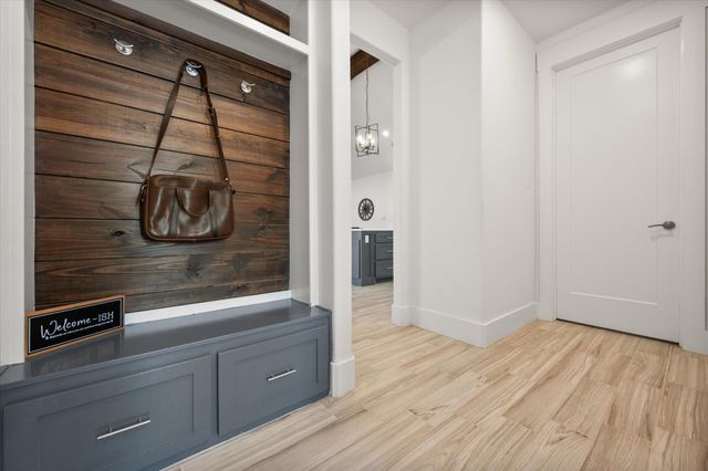 3924 127th Street, Lubbock, TX 79423