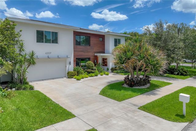 4207 W JETTON AVENUE, Tampa, FL 33629