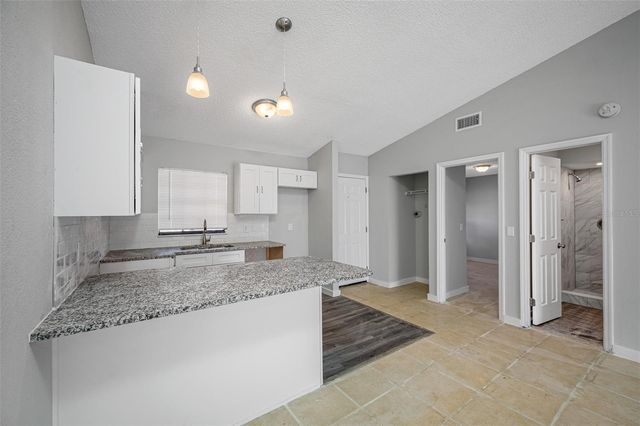 501 ST. MICHAELS WAY 525, Tarpon Springs, FL 34689