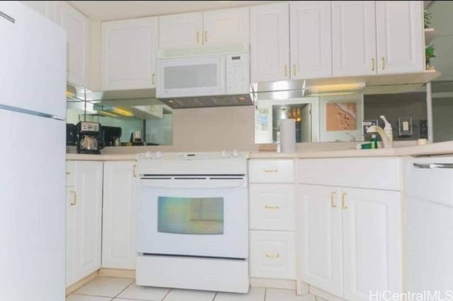 1777 Ala Moana Boulevard 405, Honolulu, HI 96815