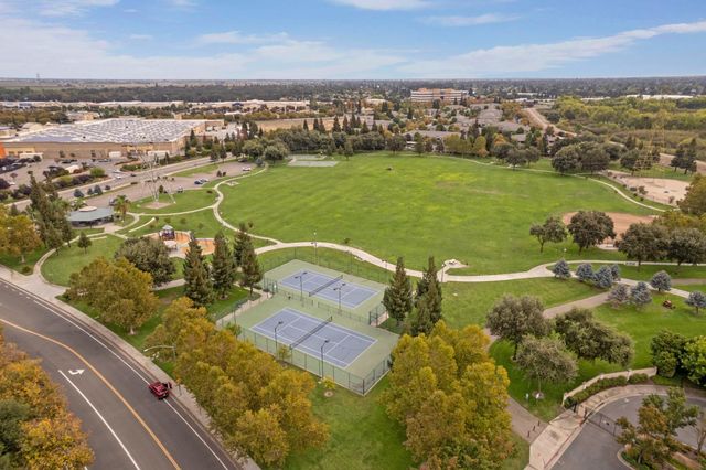 5409 Pasadena Dr, Stockton, CA 95219