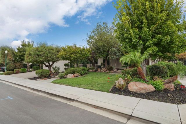 5409 Pasadena Dr, Stockton, CA 95219