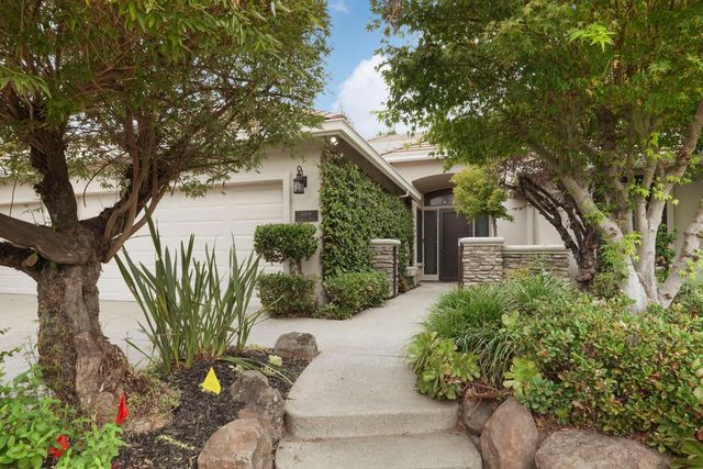 5409 Pasadena Dr, Stockton, CA 95219