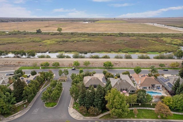 5409 Pasadena Dr, Stockton, CA 95219