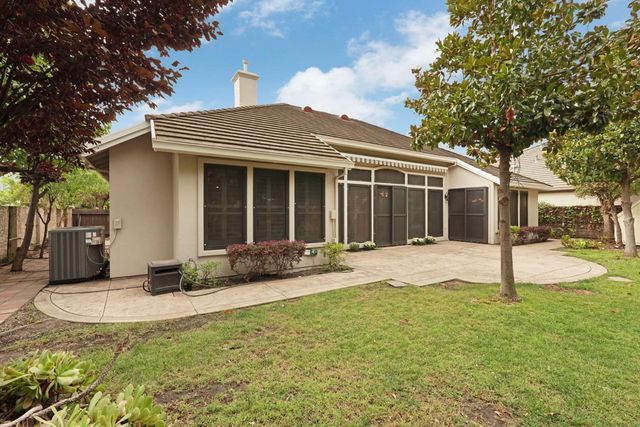 5409 Pasadena Dr, Stockton, CA 95219