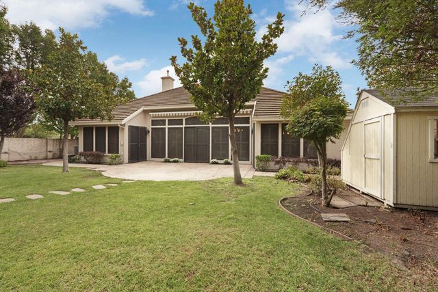 5409 Pasadena Dr, Stockton, CA 95219