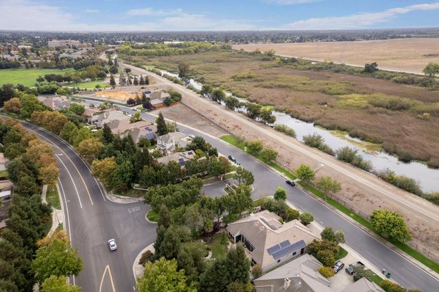 5409 Pasadena Dr, Stockton, CA 95219