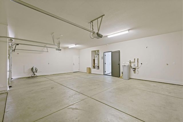 5409 Pasadena Dr, Stockton, CA 95219