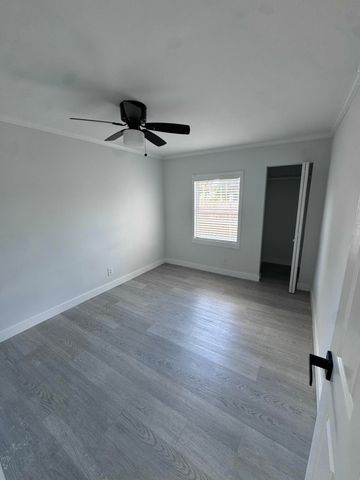137 SW 9th Avenue, Delray Beach, FL 33444