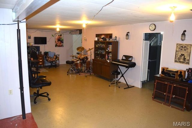 23 Meadowlark Court, Granite City, IL 62040