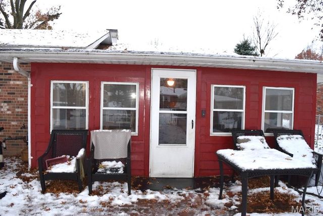 23 Meadowlark Court, Granite City, IL 62040