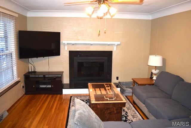 23 Meadowlark Court, Granite City, IL 62040