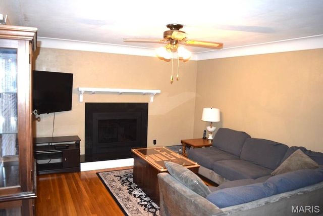 23 Meadowlark Court, Granite City, IL 62040