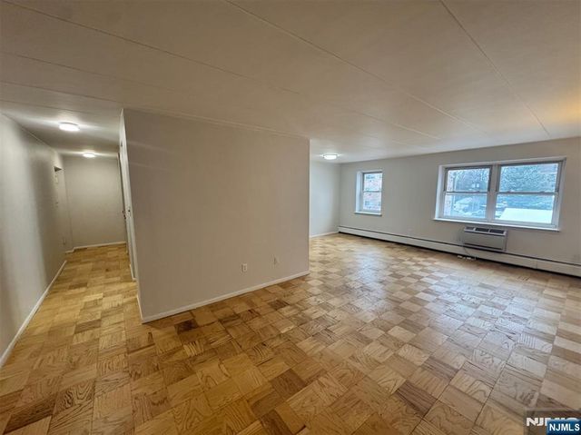 25 Jefferson Street 3D, Hackensack, NJ 07601