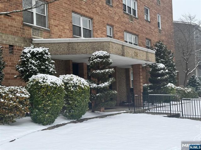 25 Jefferson Street 3D, Hackensack, NJ 07601
