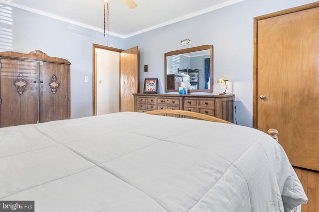 7935 BEVERLY AVE, Baltimore, MD 21234